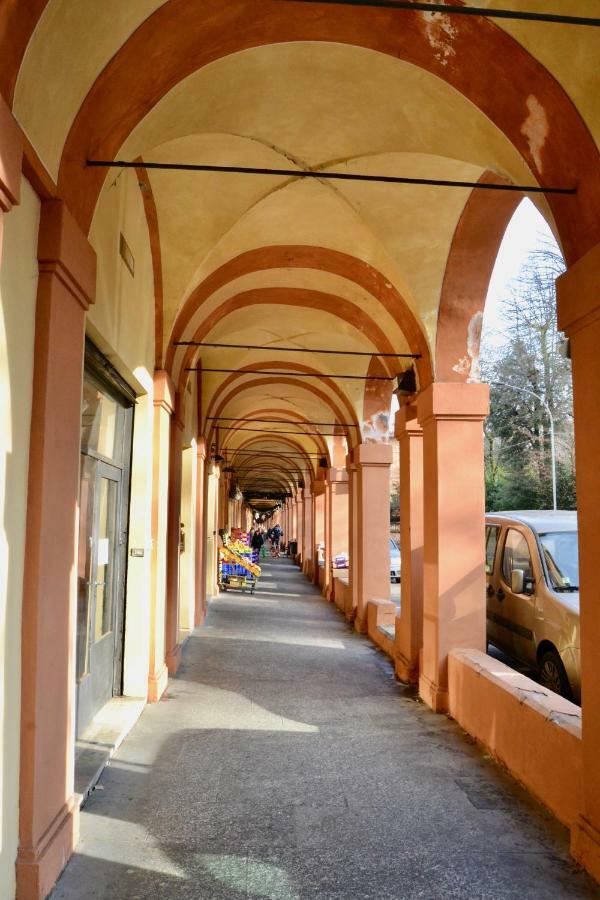 Il Portico Di Saragozza Apartment Bologna Luaran gambar